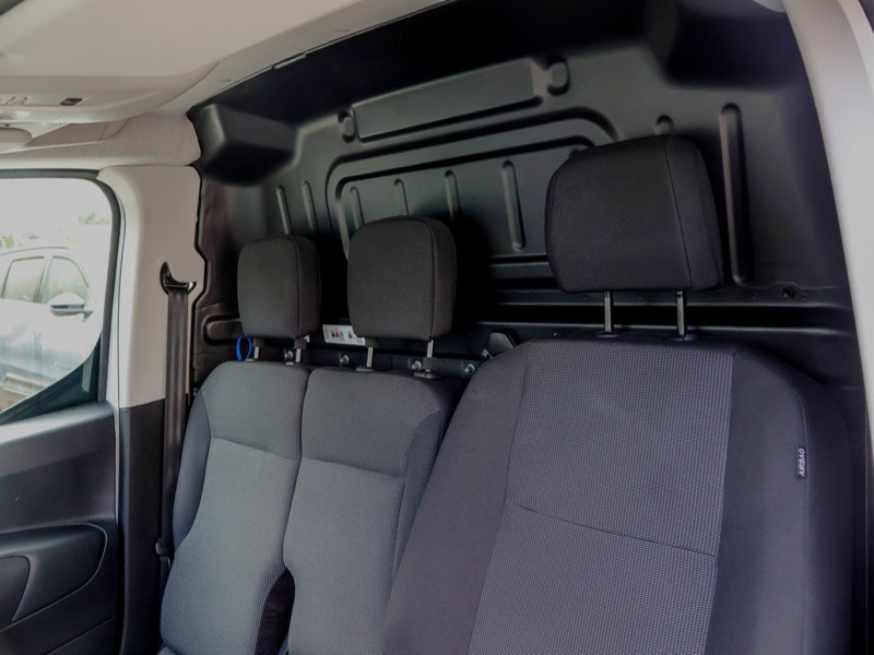 citroen-berlingo-2025-diesel-1499cc