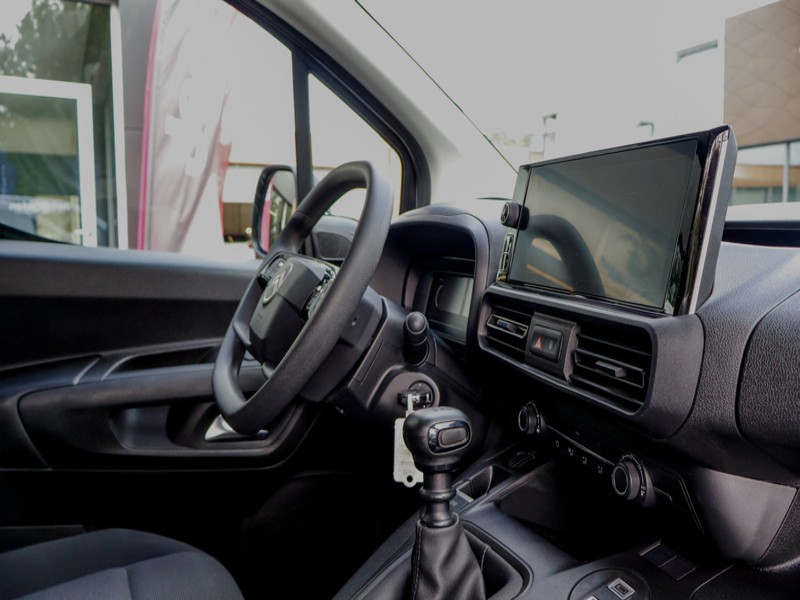 citroen-berlingo-2025-diesel-1499cc