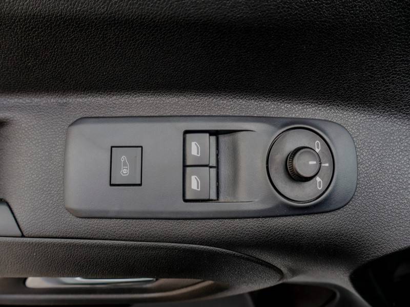 citroen-berlingo-2025-diesel-1499cc