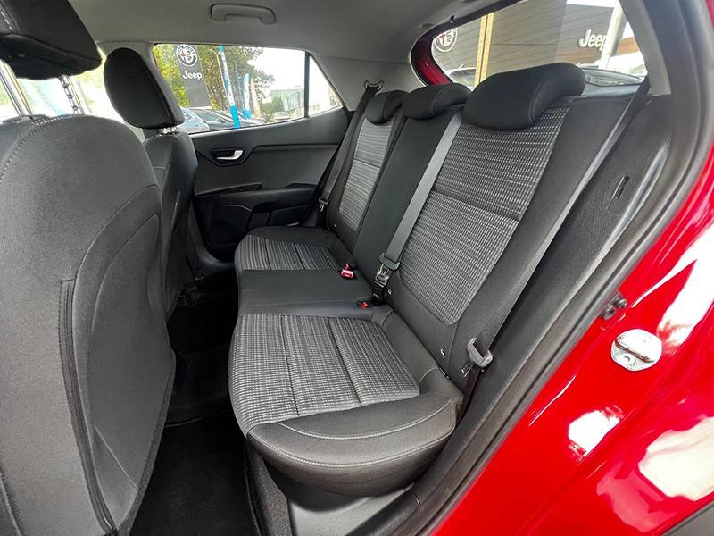 kia-stonic-2025-gasolina-998cc