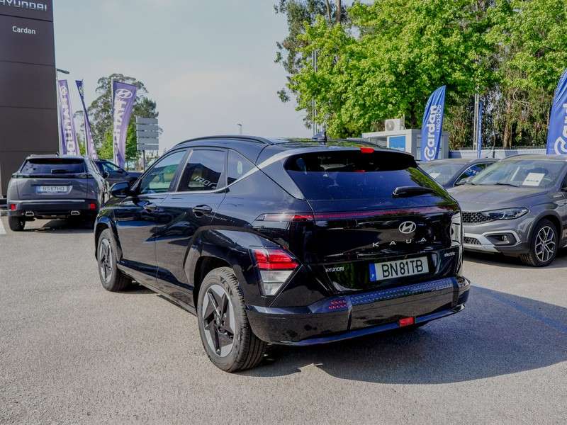 hyundai-kauai-2024-eletrico-500cc