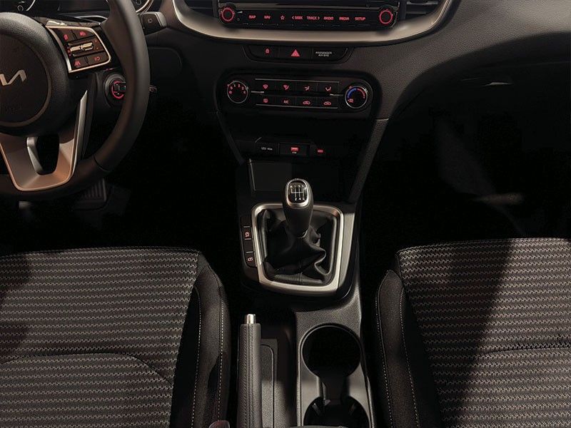 kia-xceed-2025-gasolina-998cc