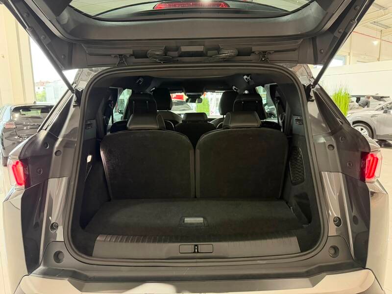 peugeot-5008-2025-gasolina-1199cc