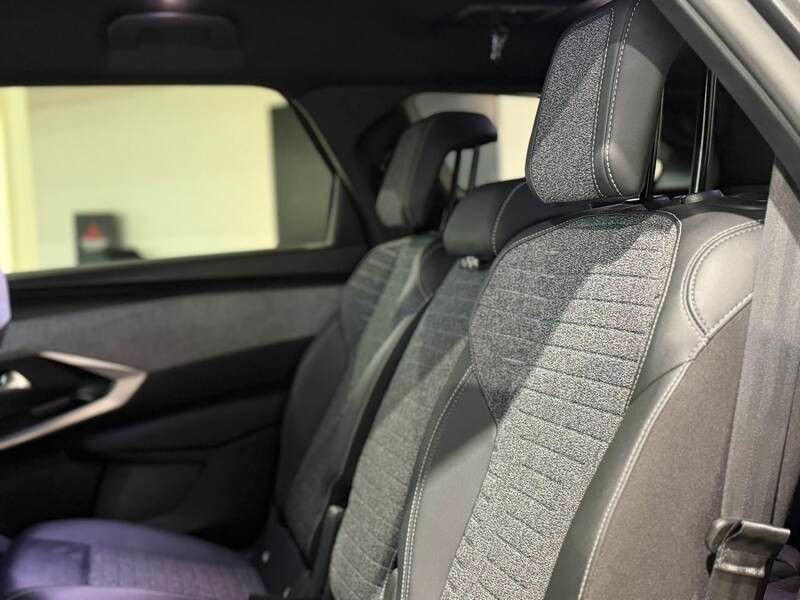 peugeot-5008-2025-gasolina-1199cc