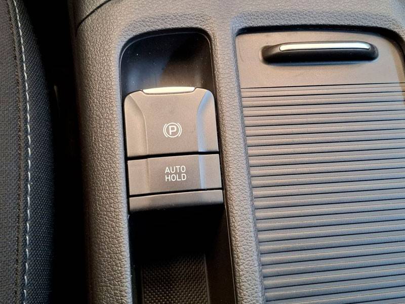 hyundai-i30-2023-gasolina-998cc