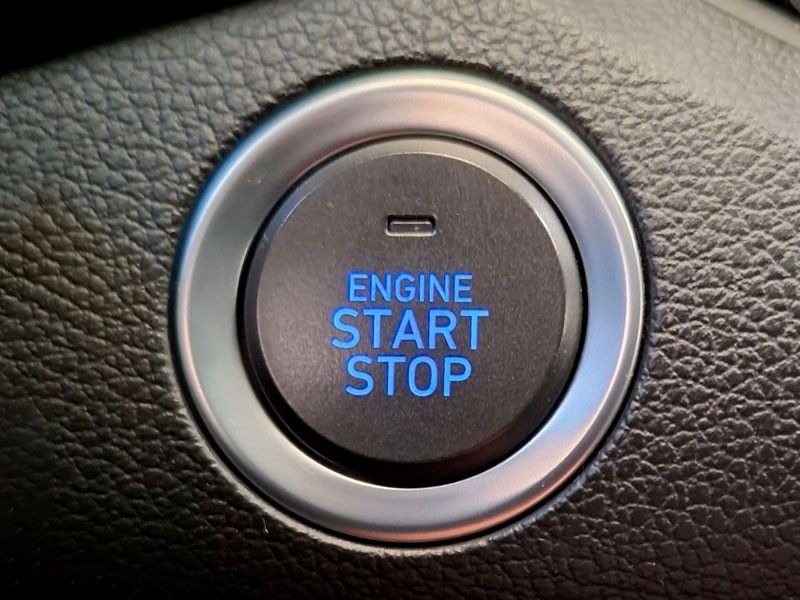 hyundai-i30-2023-gasolina-998cc