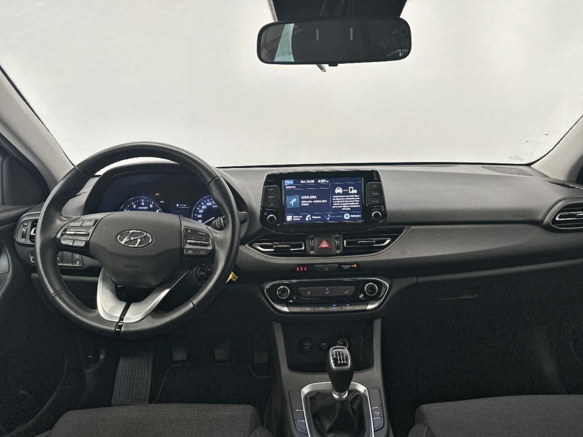 hyundai-i30-2023-gasolina-998cc