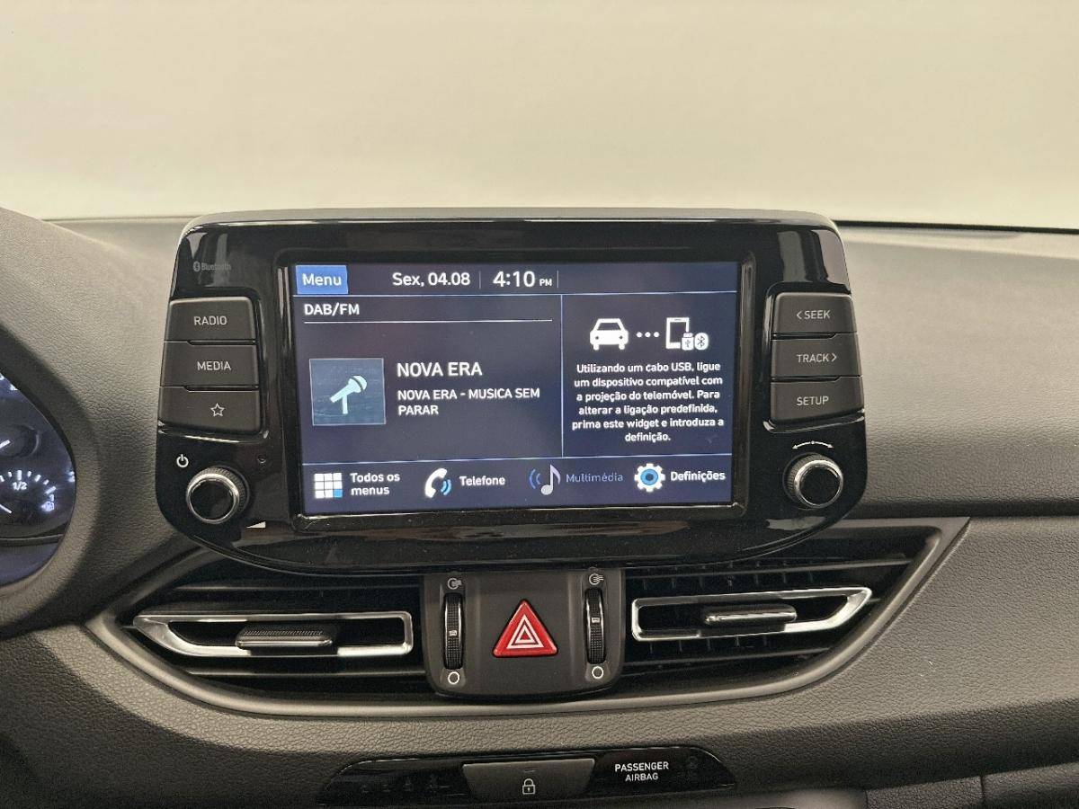 hyundai-i30-2023-gasolina-998cc