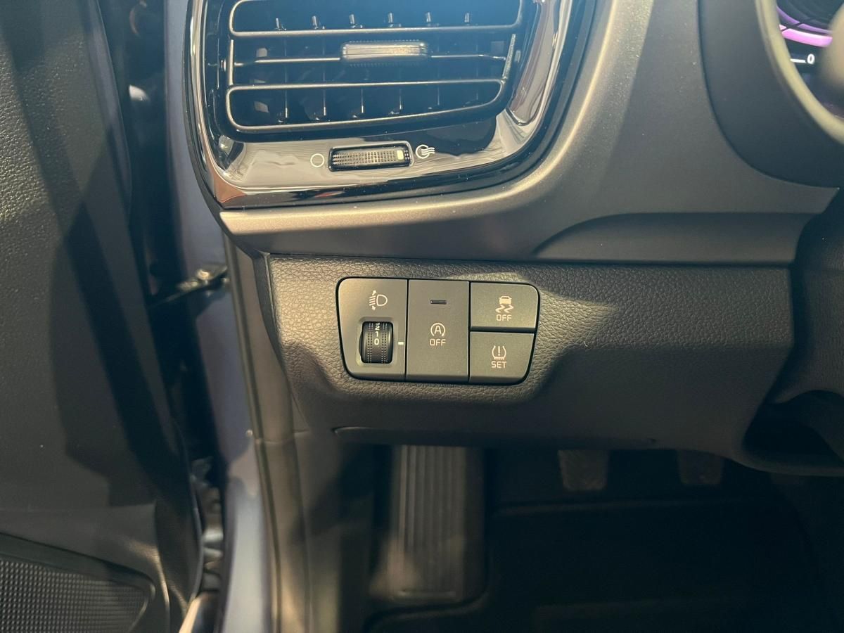 kia-stonic-2025-gasolina-998cc