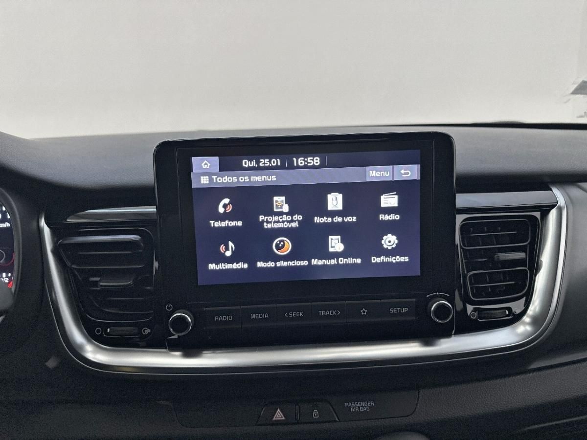 kia-stonic-2024-gasolina-998cc