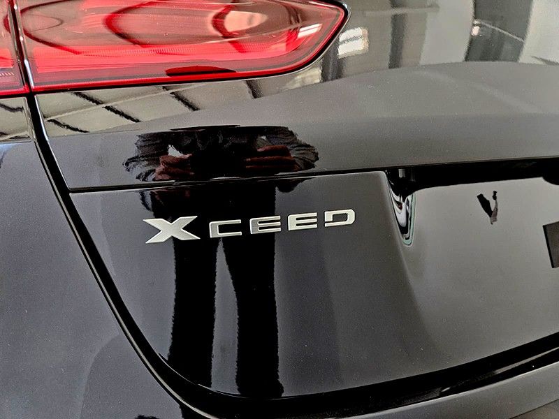 kia-xceed-2025-gasolina-998cc