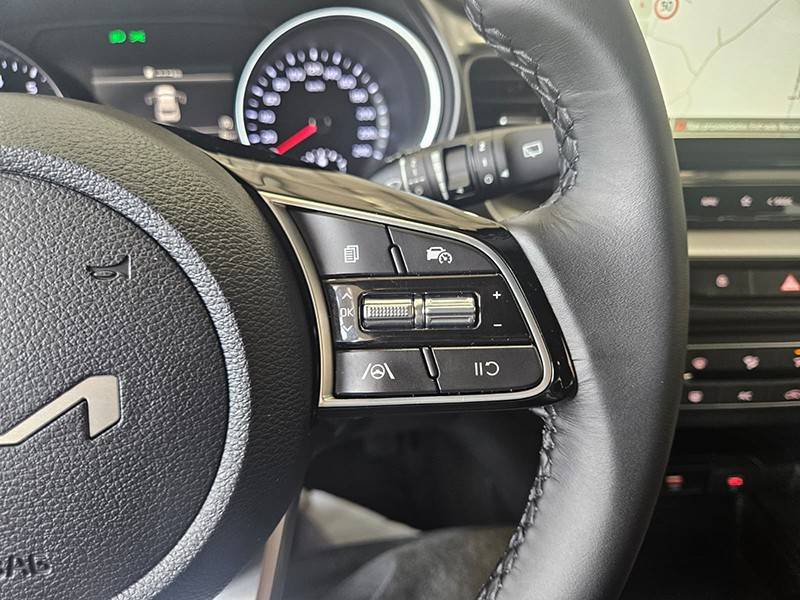 kia-xceed-2025-gasolina-998cc
