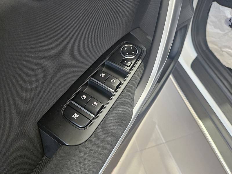 kia-xceed-2025-gasolina-998cc