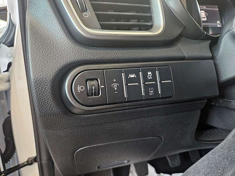 kia-xceed-2025-gasolina-998cc