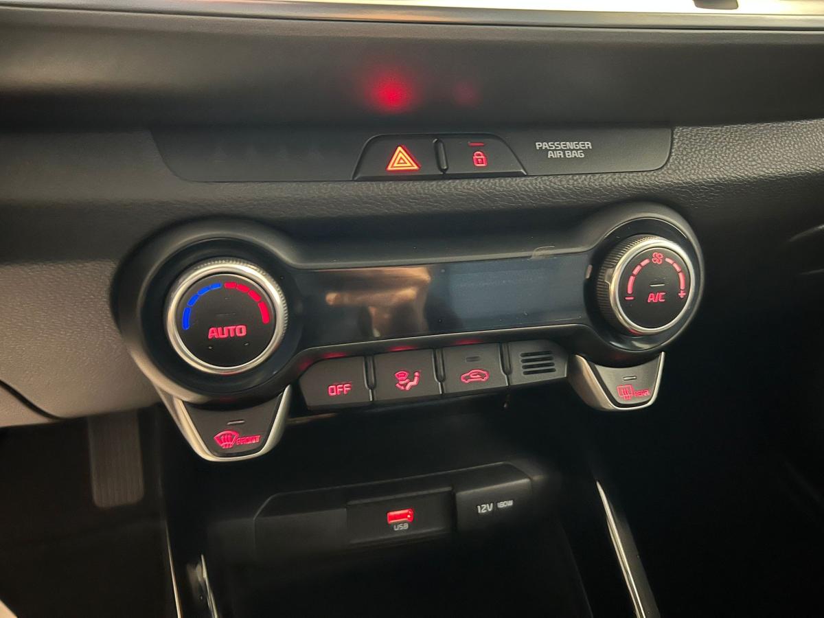 kia-stonic-2025-gasolina-998cc