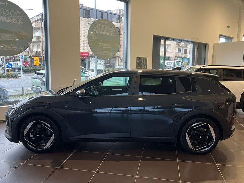 kia-ev4-2025-eletrico-500cc