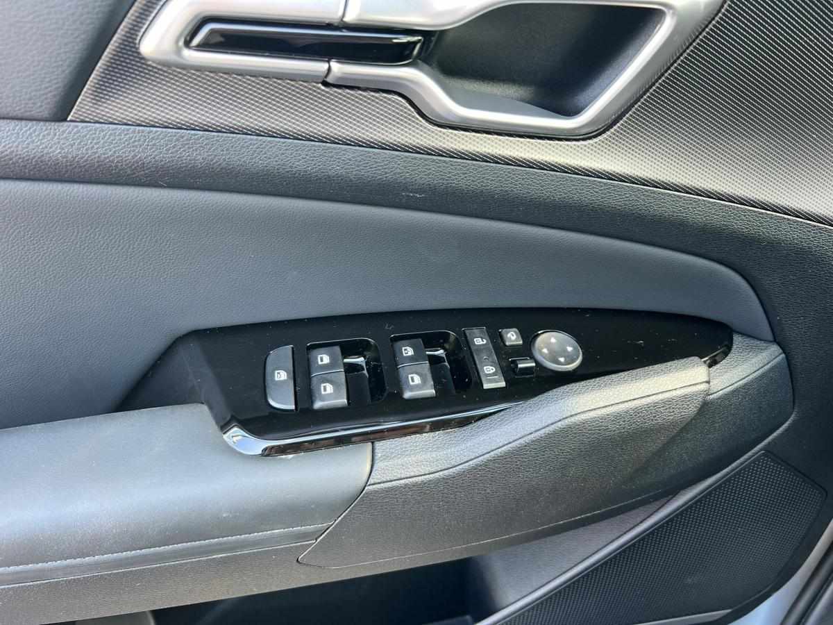 kia-sportage-2025-hibrido-a-gasolina-1598cc