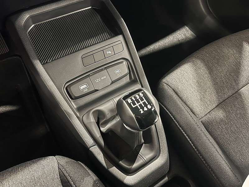 kia-stonic-2025-gasolina-998cc