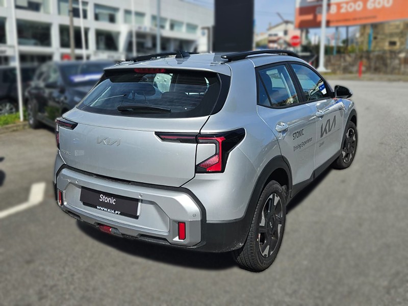 kia-stonic-2015-gasolina-998cc