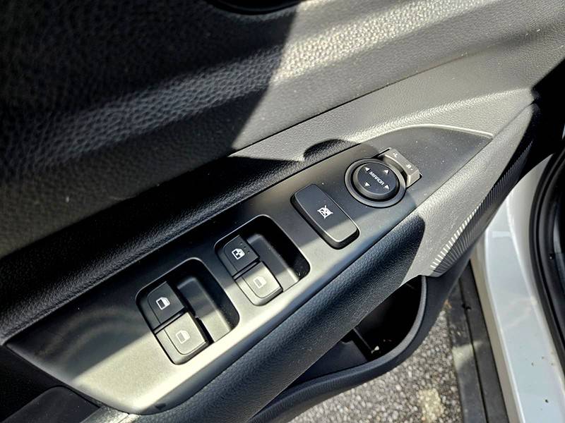 kia-stonic-2015-gasolina-998cc