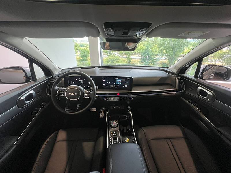 kia-sorento-2026-hibrido-a-gasolina-1598cc