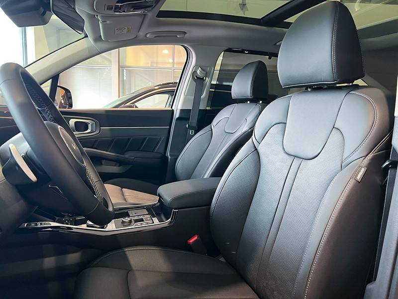kia-sorento-2026-hibrido-a-gasolina-1598cc