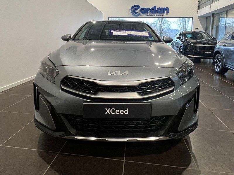 kia-xceed-2025-gasolina-998cc