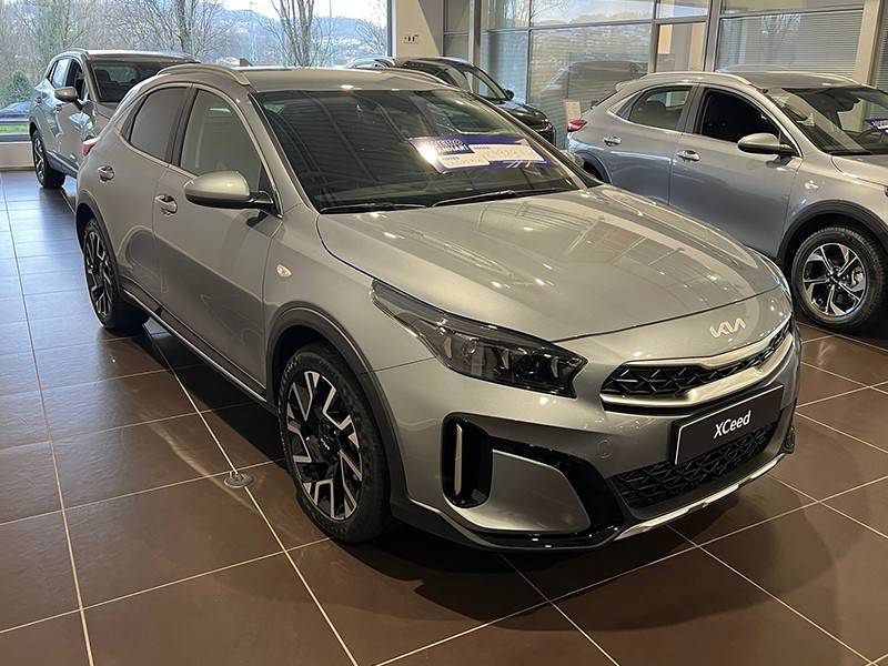 kia-xceed-2025-gasolina-998cc