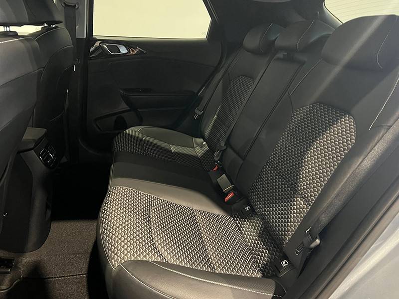 kia-xceed-2025-gasolina-998cc