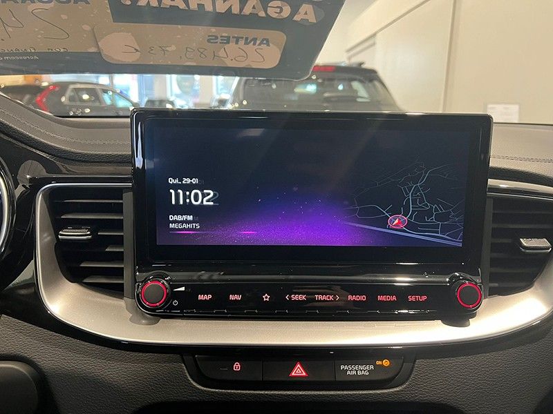 kia-xceed-2025-gasolina-998cc