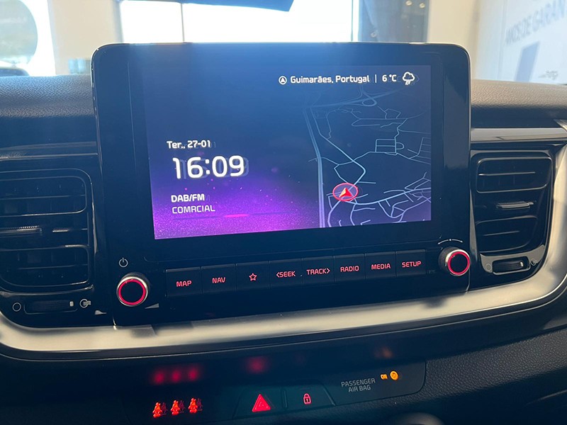 kia-stonic-2025-gasolina-998cc