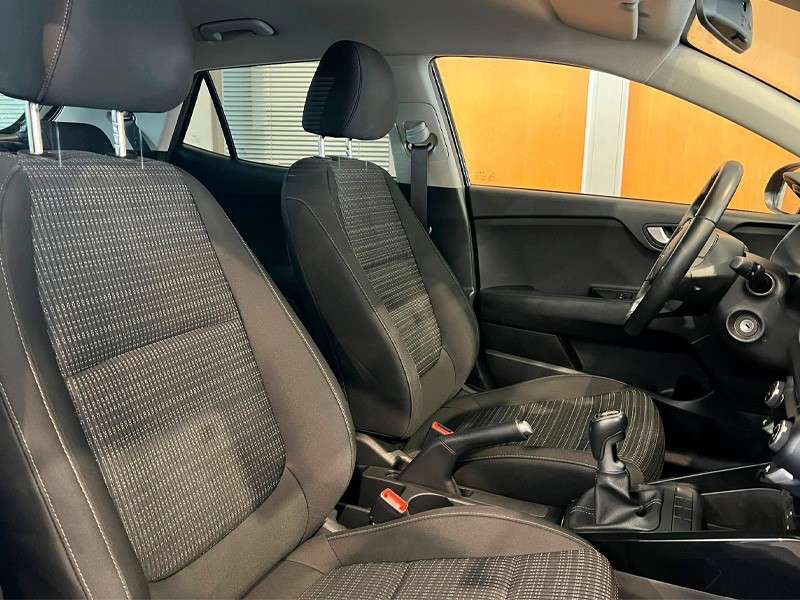kia-stonic-2025-gasolina-998cc