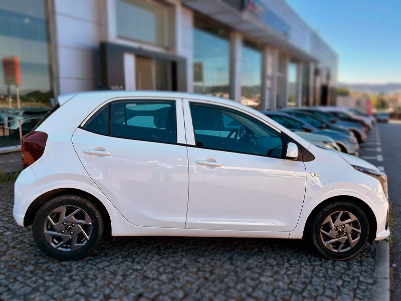 kia-picanto-2025-gasolina-998cc