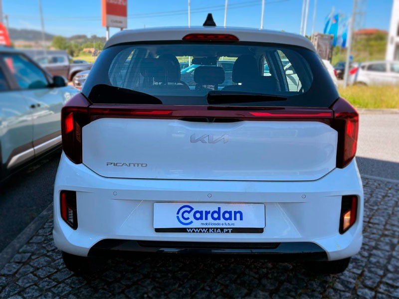 kia-picanto-2025-gasolina-998cc