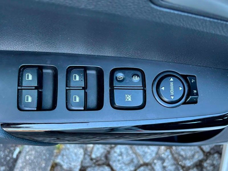 kia-picanto-2025-gasolina-998cc
