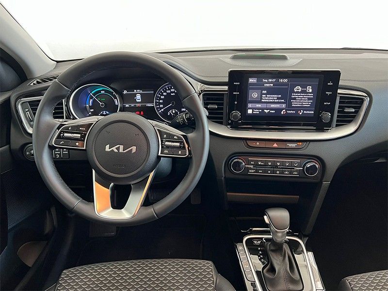kia-xceed-2024-gasolina-1482cc