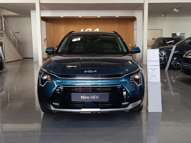 kia-niro-2025-hibrido-a-gasolina-1580cc