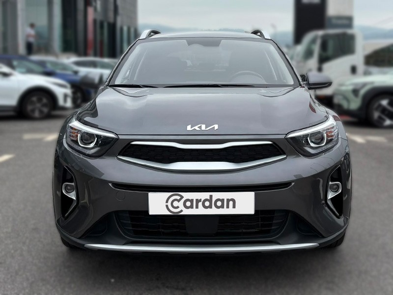 kia-stonic-2025-gasolina-1197cc