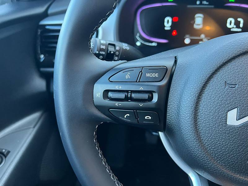 kia-stonic-2025-gasolina-1197cc