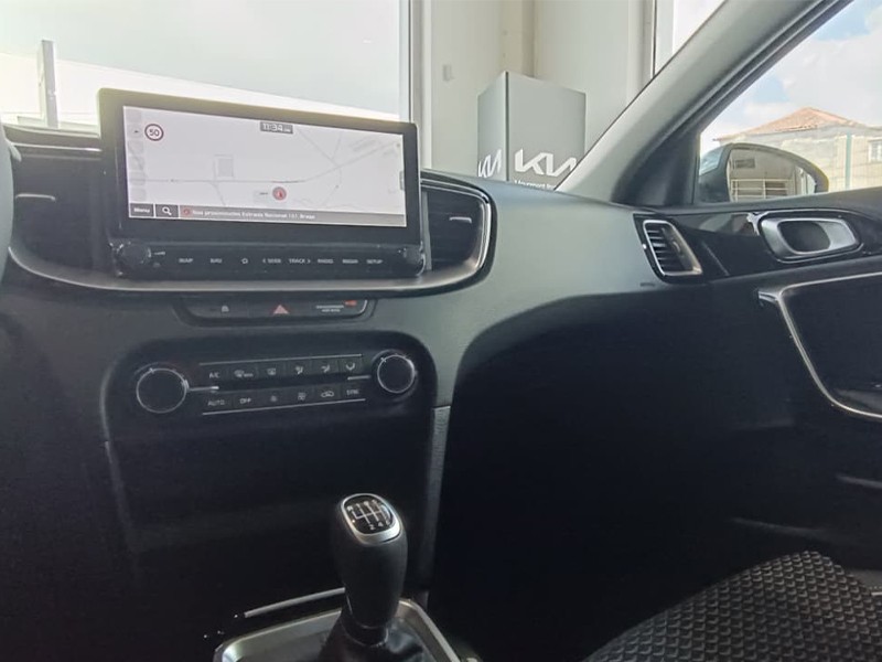 kia-ceed-sw-2025-gasolina-998cc