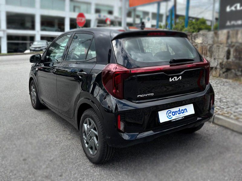 kia-picanto-2025-gasolina-998cc