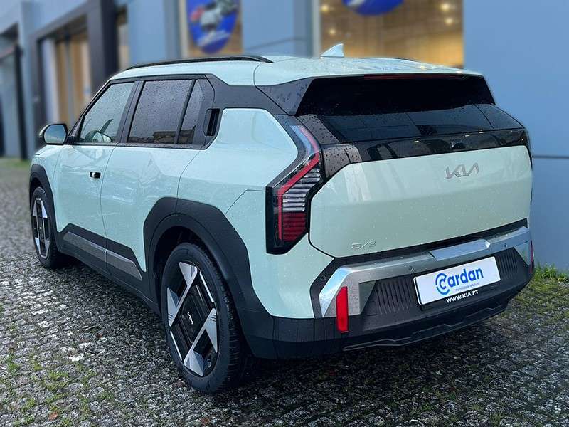 kia-ev3-2026-eletrico-500cc