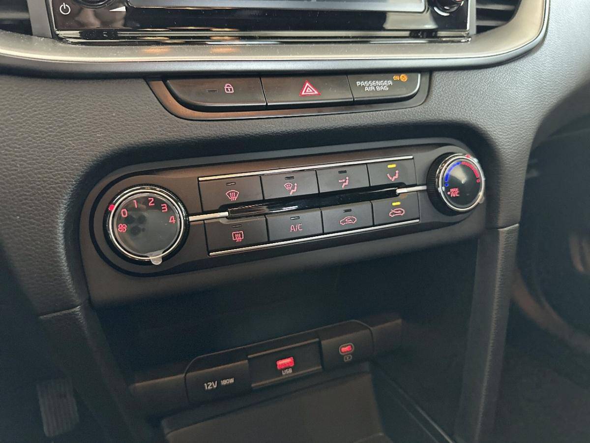 kia-xceed-2025-gasolina-998cc