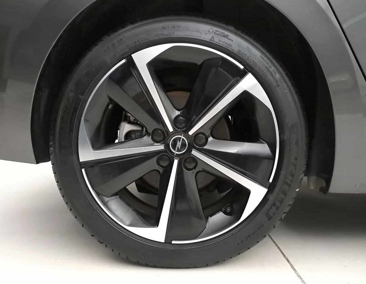 opel-astra-1-2-turbo-2023-gasolina-1199cc