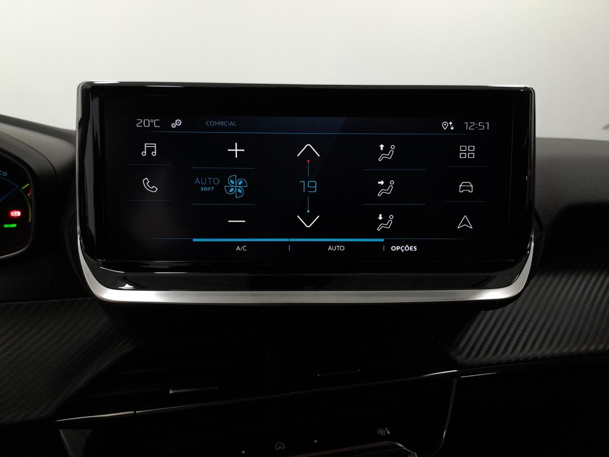 peugeot-208-2025-eletrico-0cc