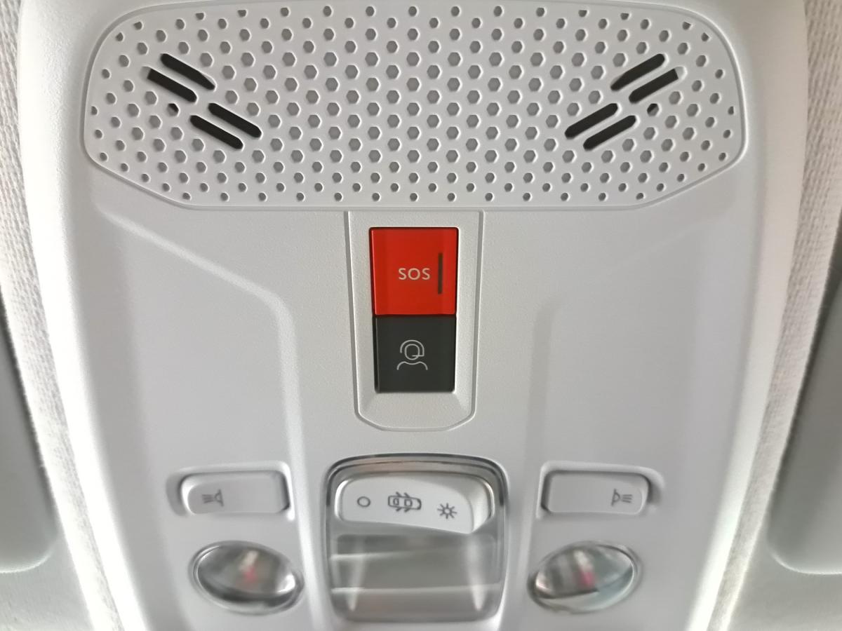 peugeot-208-2025-eletrico-0cc