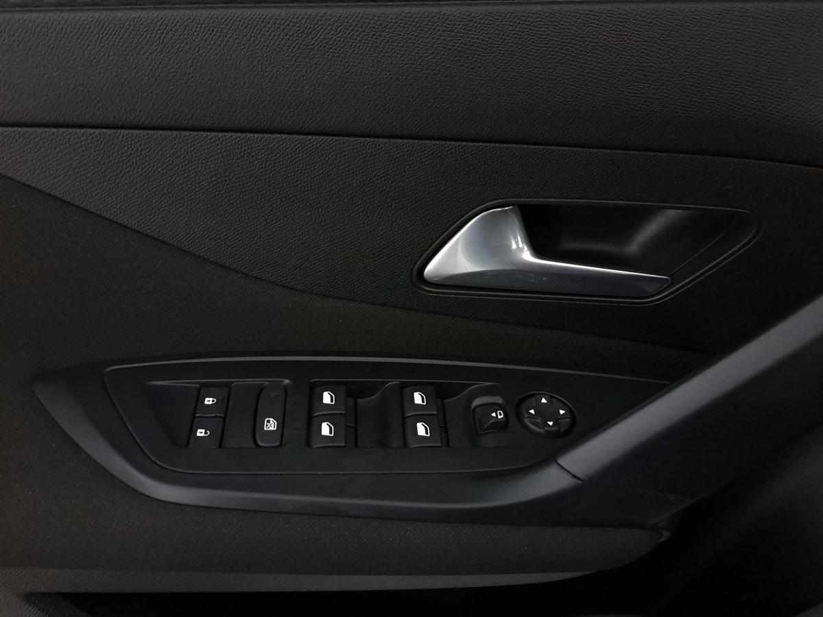 peugeot-308-2023-gasolina-1199cc