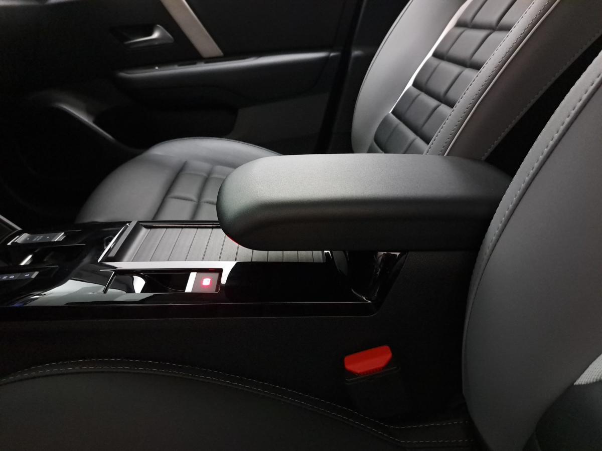 citroen-c4-2025-eletrico-0cc