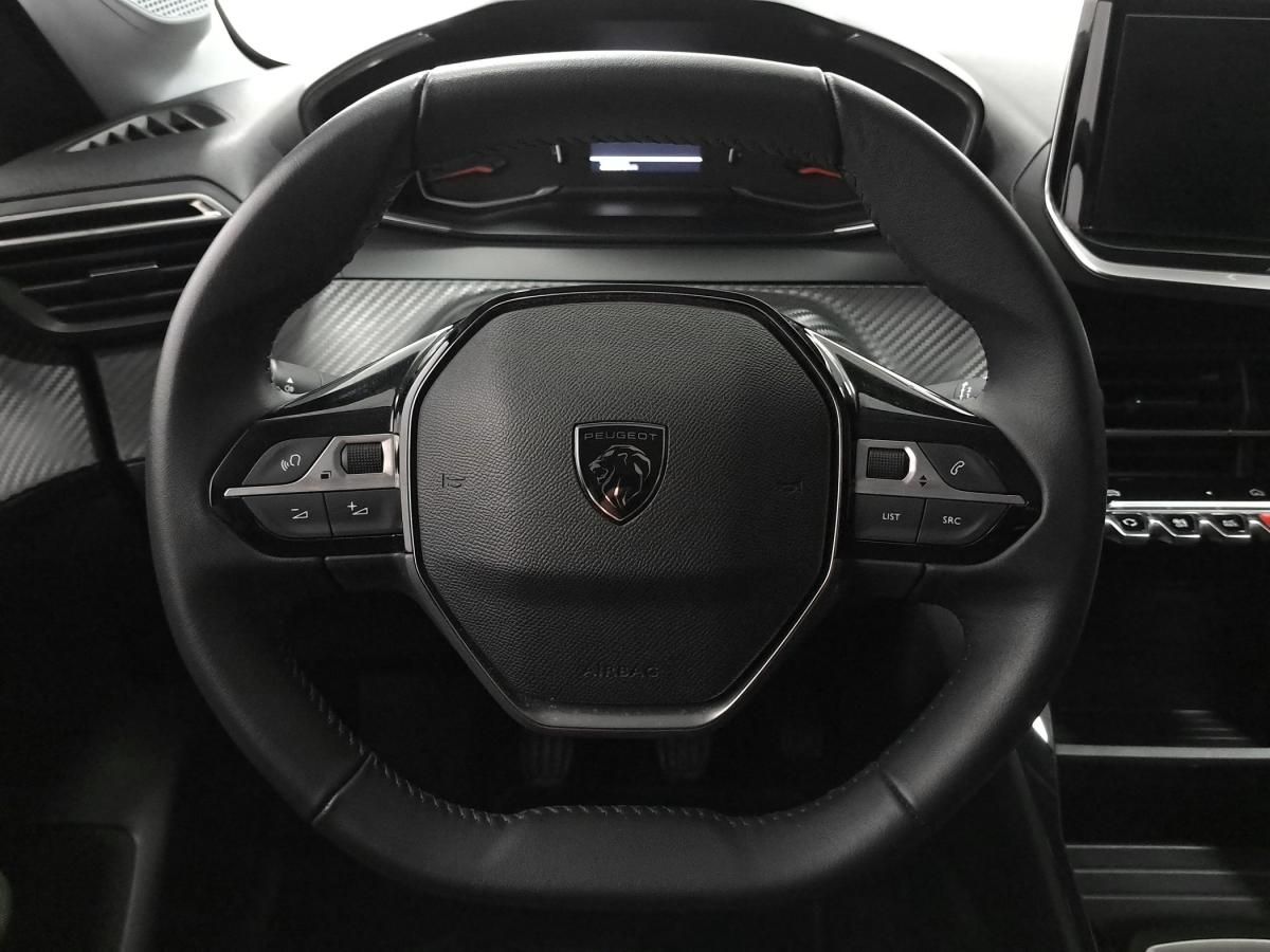 peugeot-208-2025-gasolina-1199cc