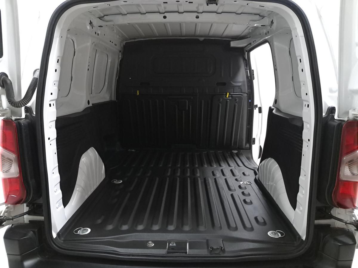 citroen-berlingo-2024-diesel-1499cc